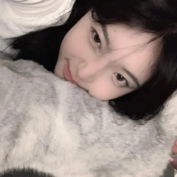 猫和粉茎